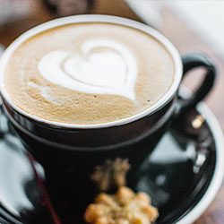 微密圈深度揭秘：秘闻风波背后，明星在机场贵宾室的角色异常令人意外